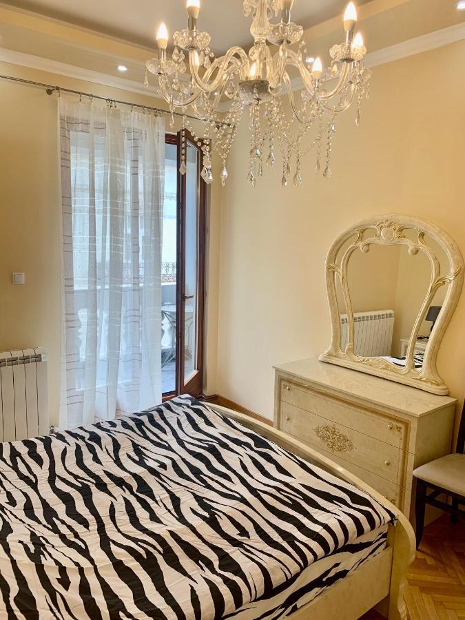 Appartamento Belgrade Heart Of A Historical Center Esterno foto