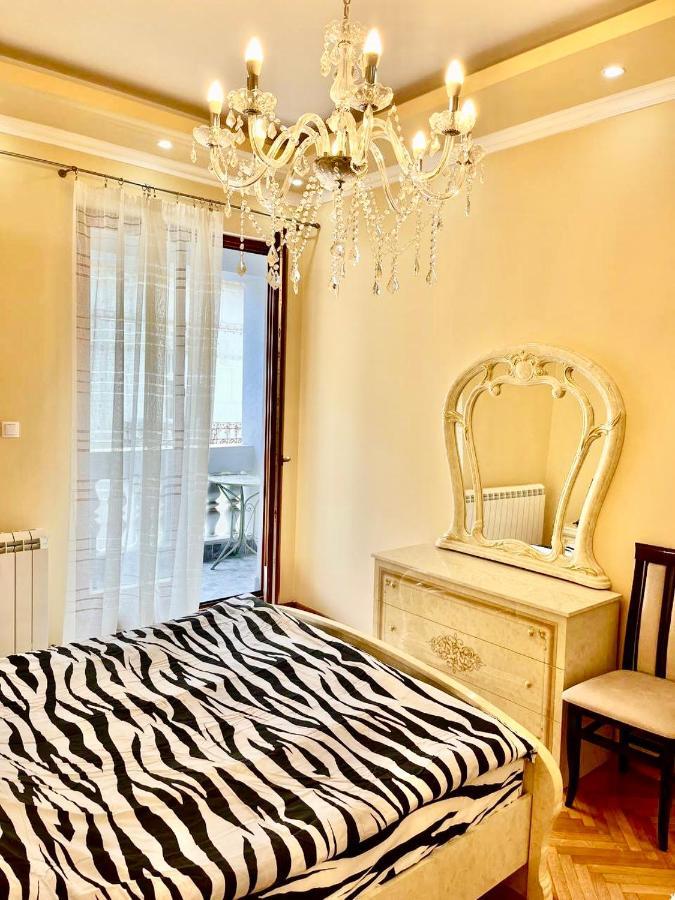 Appartamento Belgrade Heart Of A Historical Center Esterno foto